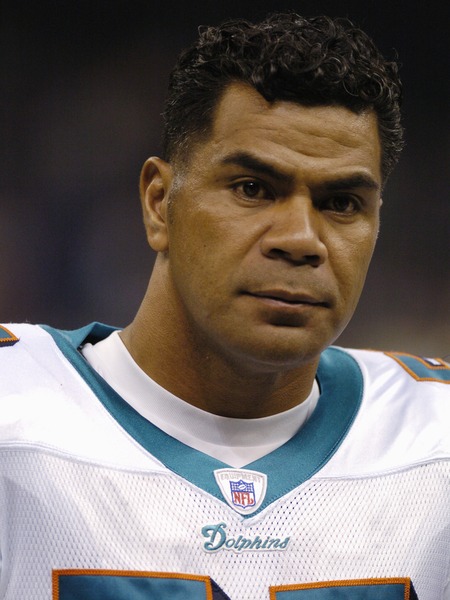 Junior Seau 911 Call Released: 'My Boyfriend Just Shot Himself'
