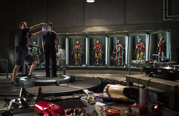 Extra Scoop: First Look at 'Iron Man 3'!