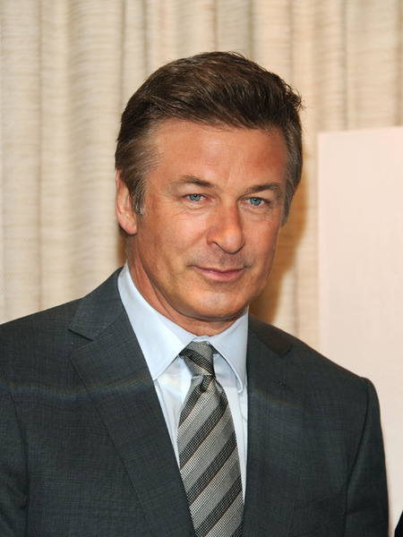 Alec Baldwin Talks Paparazzi Scuffle