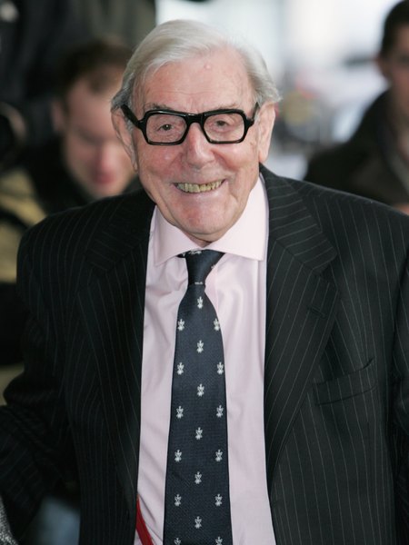 Extra Scoop: ‘Harry Potter’ Actor Eric Sykes Dead at 89