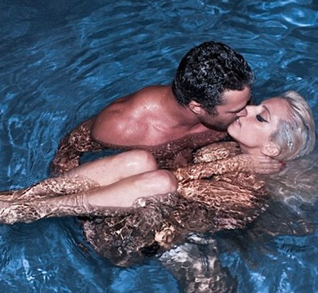 Pic! Lady Gaga Naked… and Ready for 'ARTPOP'