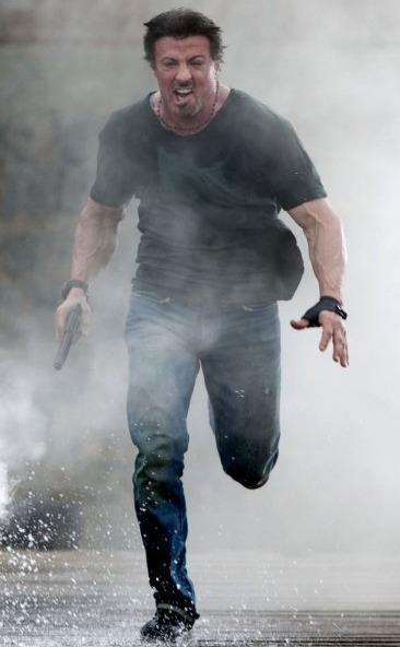 Extra Scoop: 'Expendables 2' Takes Over Box Office