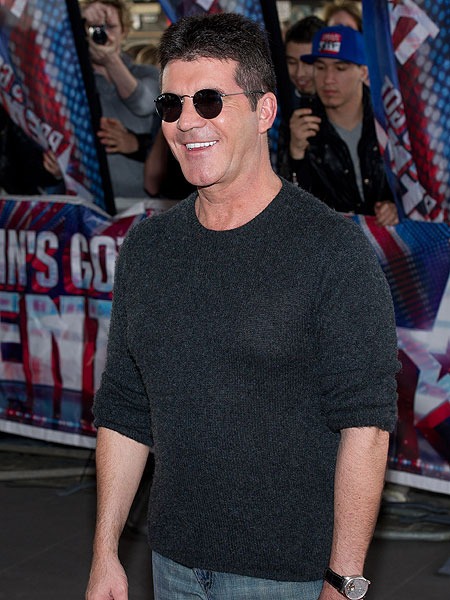 Simon Cowell Blasts 'The Voice' on Premiere Showdown: 'Stupid Games'