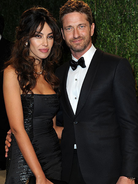 Rihanna dating gerard butler