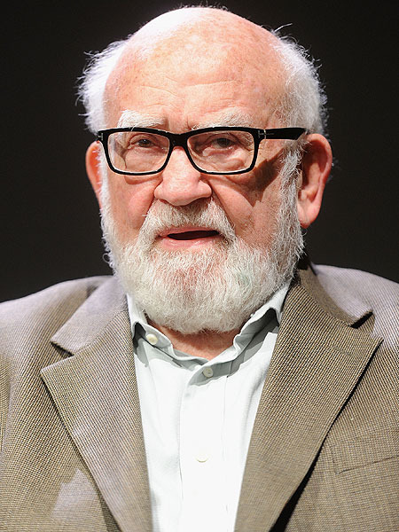 Ed Asner Hospitalized After Suffering Medical Emergency Onstage