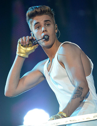 Justin Bieber's Tour Bus Raided, Cops Find Drugs