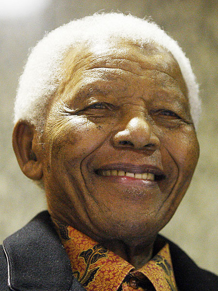 Nelson Mandela in Critical Condition, South African Govt. Issues Statement