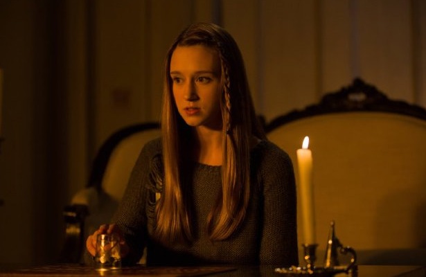 ‘American Horror Story’ -- 5 Burning Questions: Is Zoe Going to Be the Next Supreme?