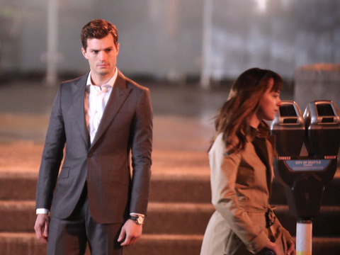 FFN_FiftyShades_JKing_120913_51283085