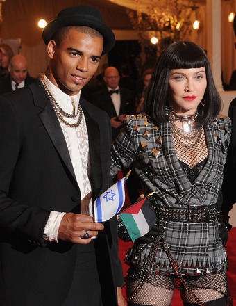 Breakup Alert! Madonna Is Single Again