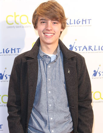Disney Star Dylan Sprouse Admits to Taking Nude Selfies