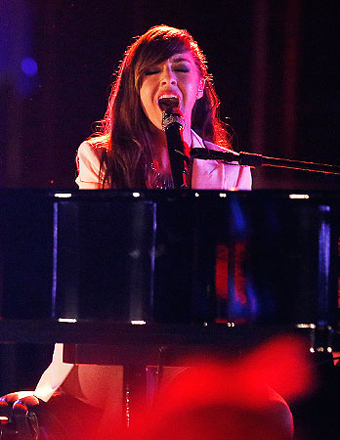 'The Voice': Christina Grimmie Steals the Show with Drake Cover!