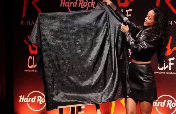 Rihanna Donates Her Hottest Red Carpet Looks -- Now You Can See Them In Person!