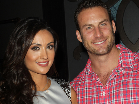 Katie Cleary Says Husband’s Suicide Was Not Because of Her Flirty Leo DiCaprio Pic