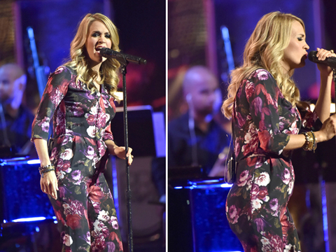Pic! Carrie Underwood Debuts Tiny Baby Bump