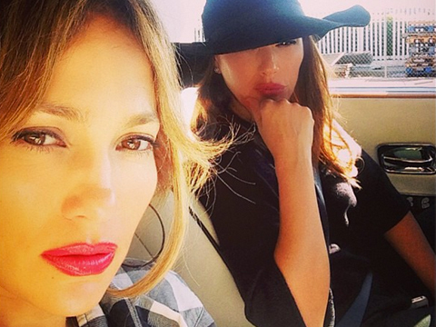 Jennifer Lopez, Her Twins and BFF Leah Remini in Car Accident