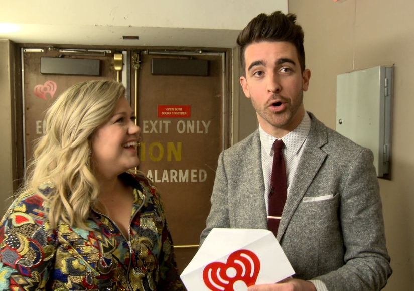 saturday night live kelly clarkson breakaway saturday night live kelly clarkson breakaway