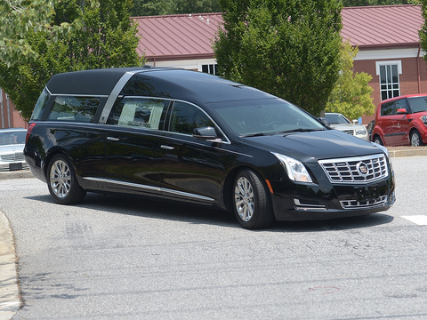 Who Snapped the Bobbi Kristina Death Photo?