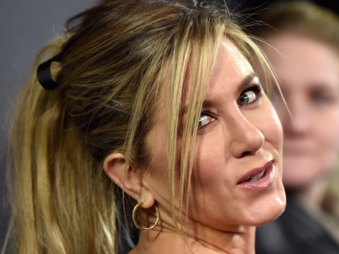 Jennifer Aniston Comments on Jake Gyllenhaal's Crush, 'Friends' Reunion, More!