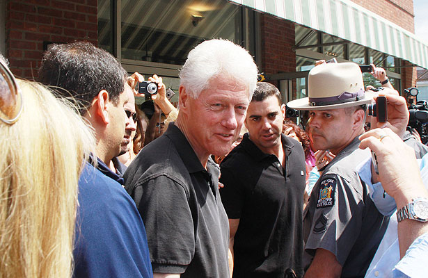 PacificCoastNews bill-clinton2.jpg