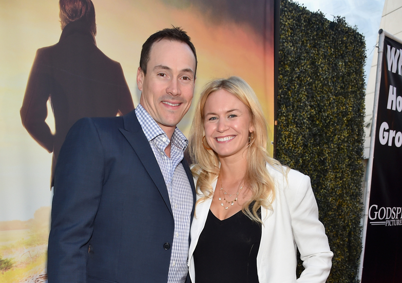 chris klein marries laina rose thyfault after four years of
